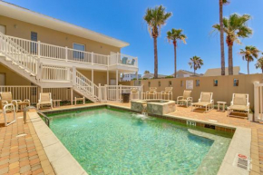 South Padre Island Pool Access, 1 Block to Beach!
